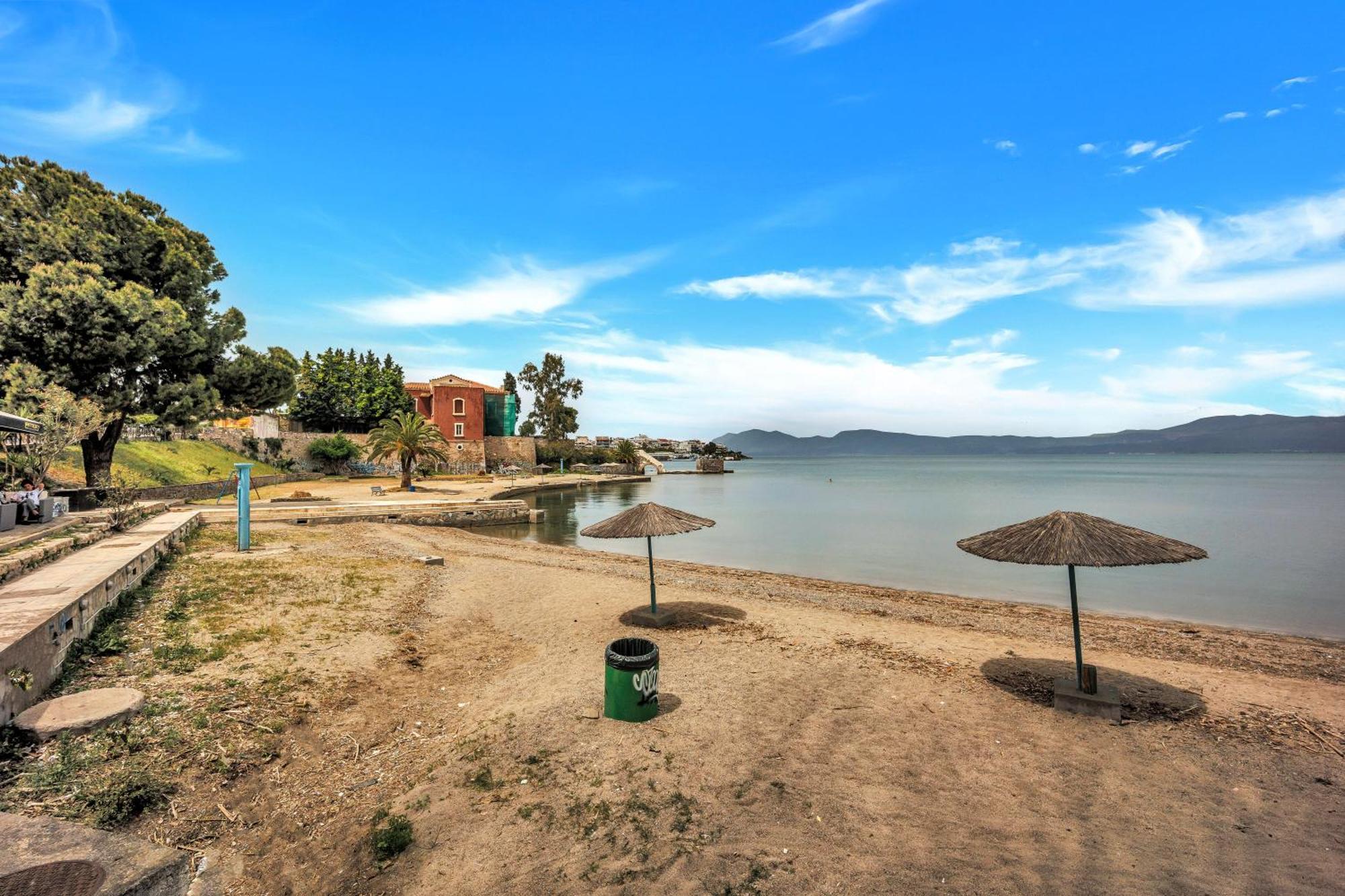 Fabulous Central Apartment Close To The Sea! Chalkís 外观 照片