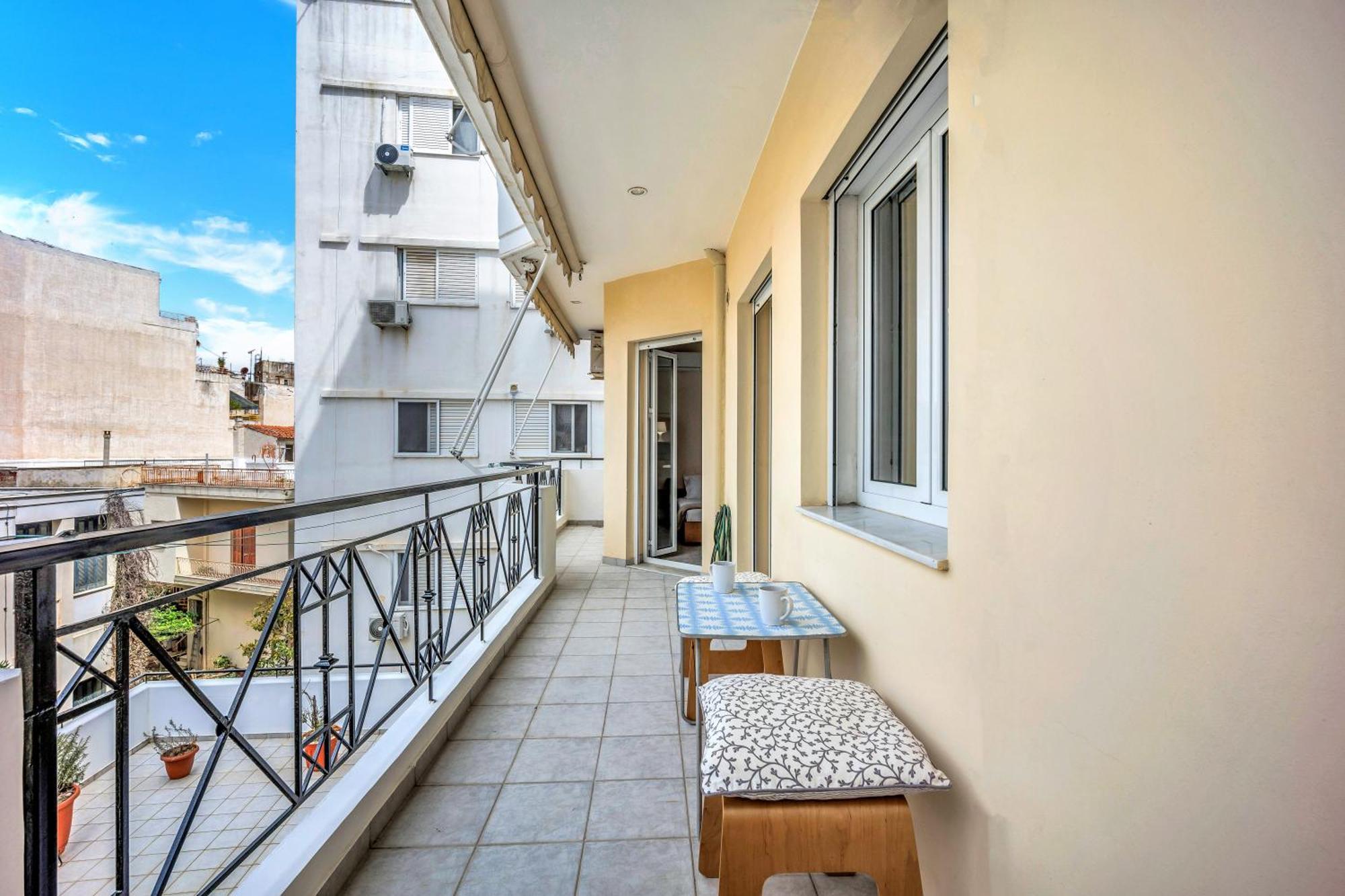 Fabulous Central Apartment Close To The Sea! Chalkís 外观 照片